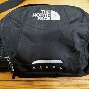 The North Face Waist Hip Fannie pack belted water bottle 12 x 10